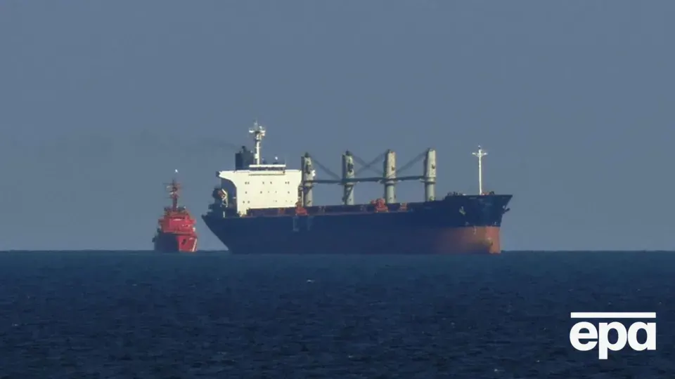 Туреччина пригальмувала прохід суден у Чорному морі через атаки на торговельні кораблі