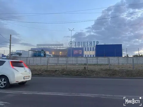 У Миколаєві через атаку дронів постраждала 17-річна дівчина