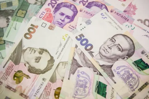 Виплати до Дня Незалежності: хто отримає гроші та як їх оформити
