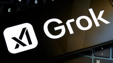 Grok Bot: команда ШІ-помічників працює без людини