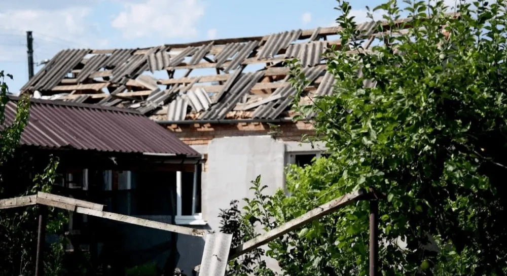 Атака на Суми: КАБи влучили у приватний сектор, загинув чоловік