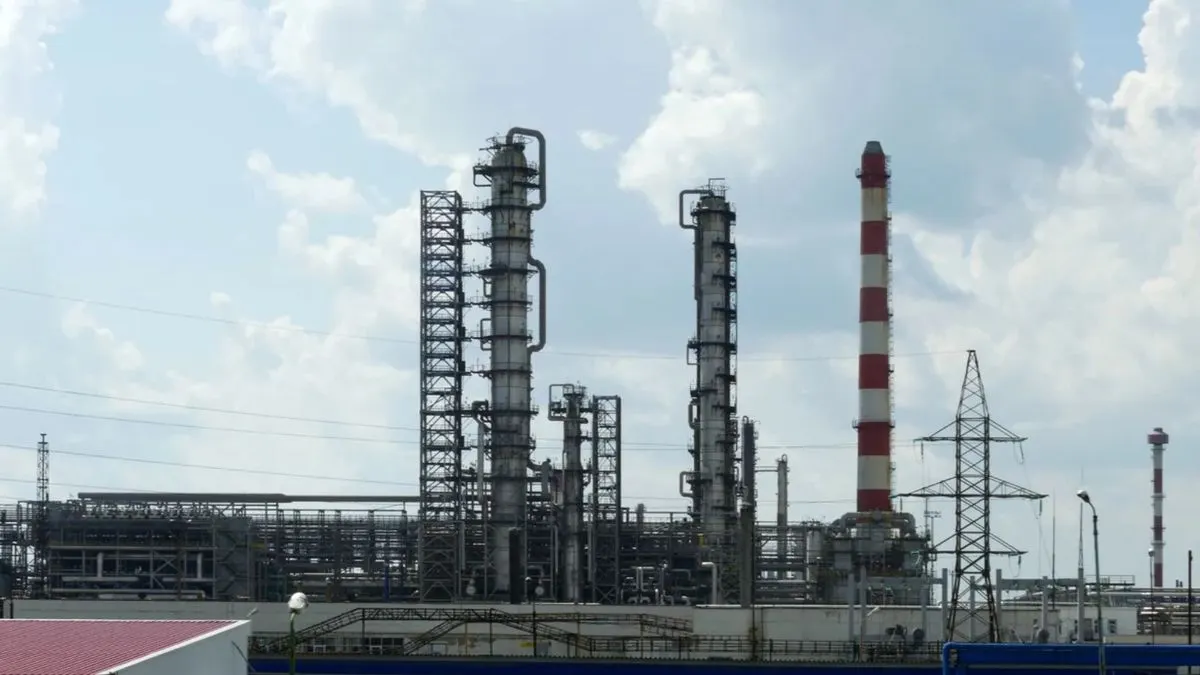 Рязанський НПЗ зупинився після удару: відновлення потребує часу