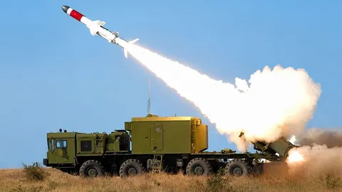 Балістика РФ: чому Україна не може бити по пускових і що з цим робити