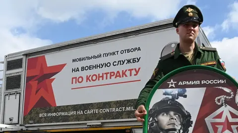Вісім індонезійців обманом відправили воювати за Росію: як працює схема