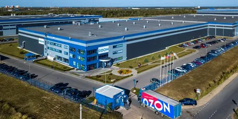 Ozon готується до «локальних перебоїв» після ударів по складах Wildberries
