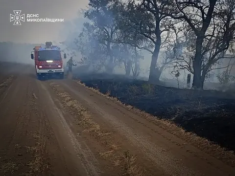 У Миколаєві чоловік постраждав через пожежу в приватному будинку