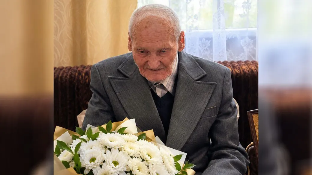 100 років за кермом життя: історія водія-довгожителя з Рівненщини