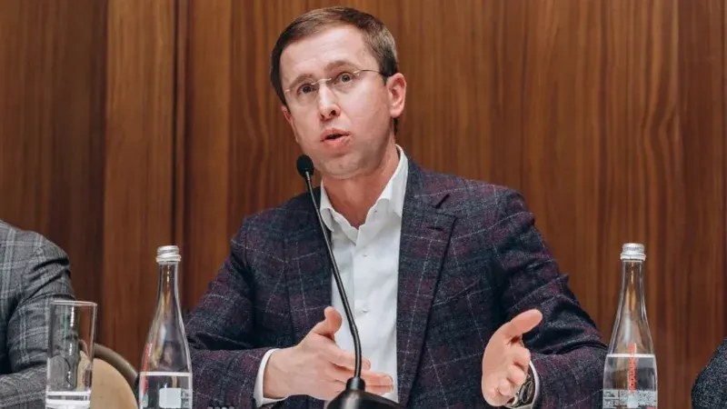 Прем'єр попереджає: без західної допомоги Україні доведеться різко скоротити видатки