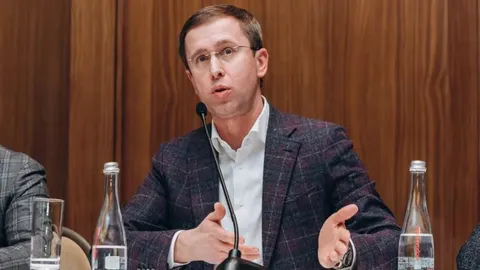 Прем'єр попереджає: без західної допомоги Україні доведеться різко скоротити вид