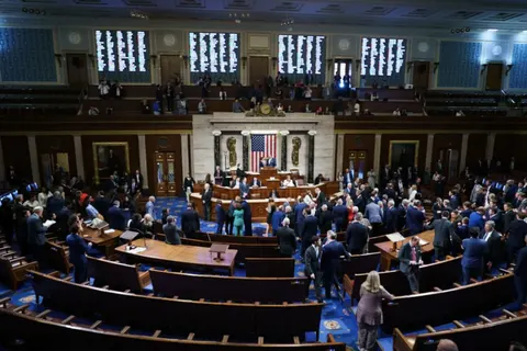 Санкції проти Росії розкололи демократів у Палаті представників