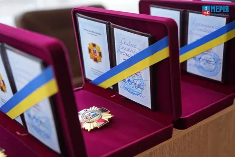 У Черкасах п’ятьом полеглим бійцям посмертно присвоїли звання «Герой Черкас»