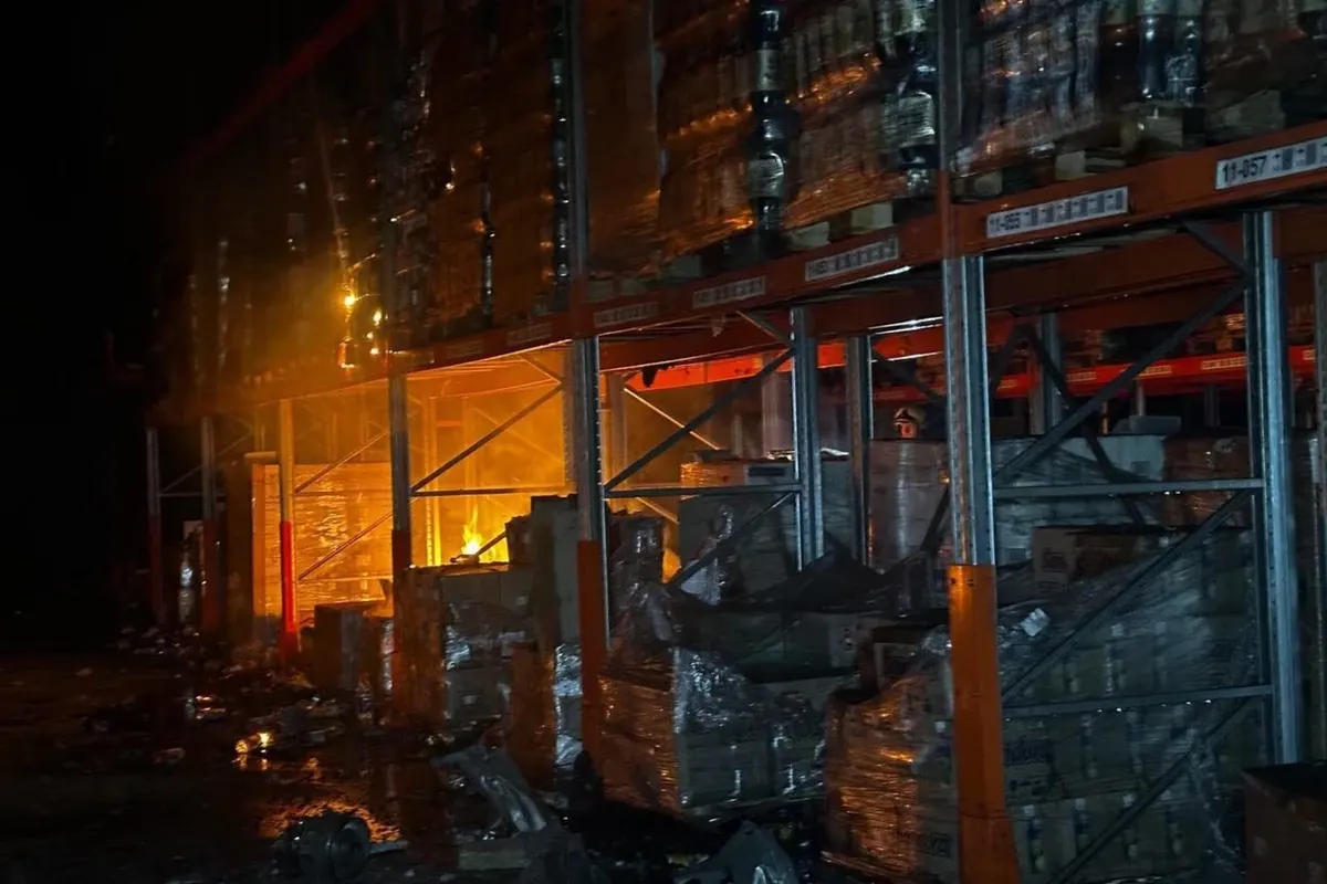 Повторний удар по Одещині: горів склад із продуктами, обійшлося без жертв