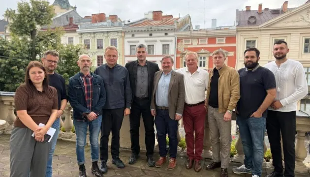 Європейський Конґрес Українців приїхав до Львова: ветеранська тема і центр UNBROKEN