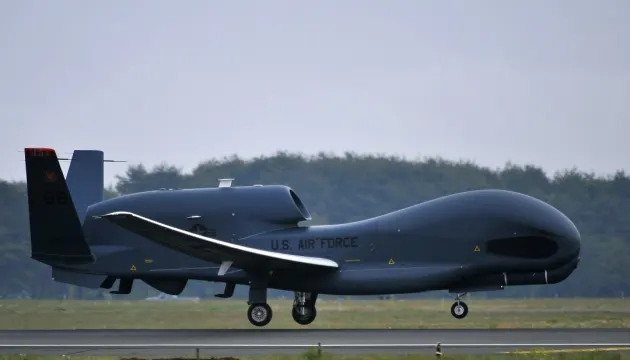 У Японії знайшли уламок зниклого безпілотника Global Hawk