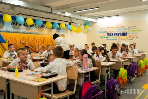 Харкову потрібно ще 15 підземних шкіл: мер назвав суми