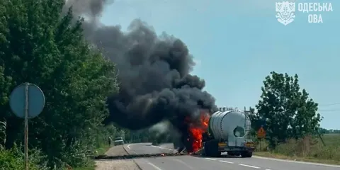 Удар по вантажівці на Одещині: двоє загиблих, троє поранених