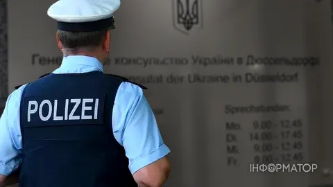Поліція оточила Генконсульство України в Дюссельдорфі: що відомо