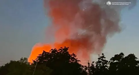 Майже 50 атак за добу: росіяни били по Дніпровщині з дронів та артилерії