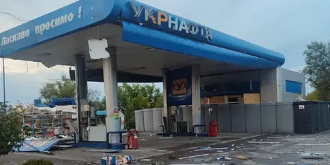 Чотири удари по АЗК Укрнафти за добу: які регіони постраждали