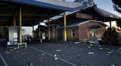 Атака дронів на пункт пропуску «Старокозаче»: двоє загиблих, троє поранених