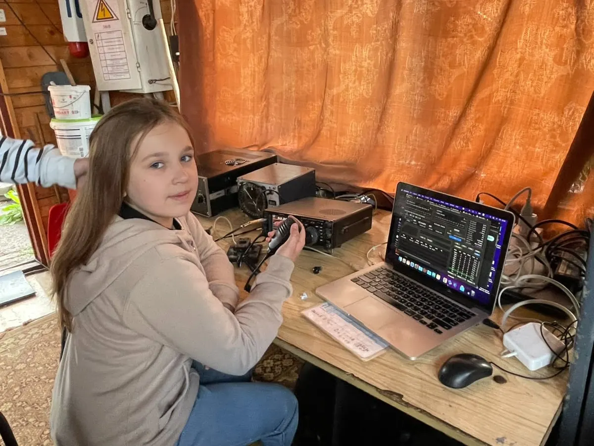 Юні львівські радіоаматори підкорили світ з багажника авто