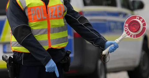 Водійські права в Німеччині: українцям більше не треба складати іспити