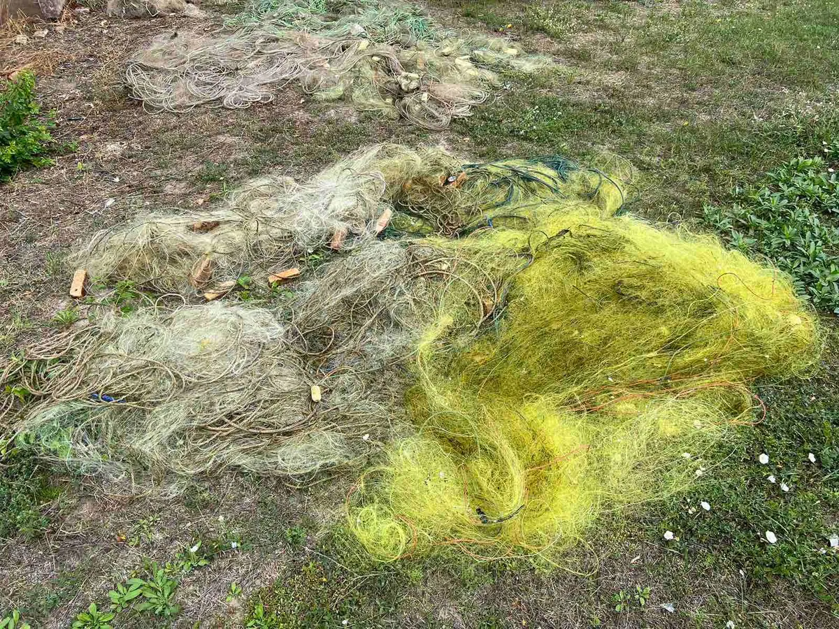На Дніпрі під Черкасами виявили 12 браконьєрських сіток завдовжки понад 800 метрів