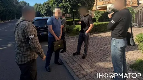 Метал з РФ в обхід санкцій: власника групи компаній взяли під варту