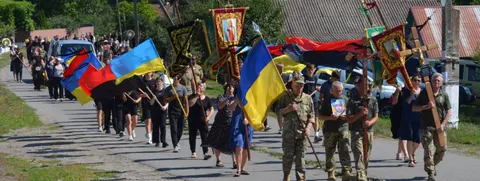 Понад 500 днів чекання: на Тернопільщині попрощалися з Героєм Володимиром Скором