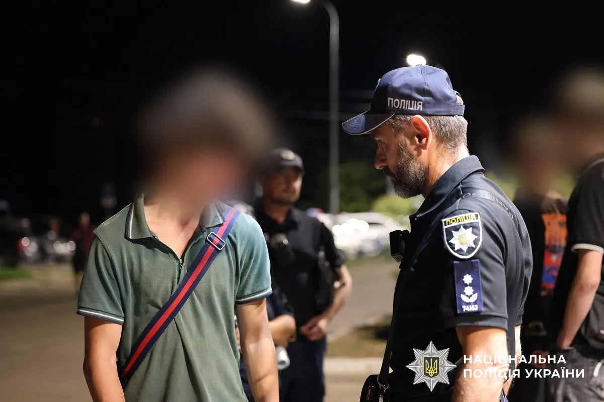 У Миколаєві на матір п'яного 15-річного підлітка склали адмінпротокол