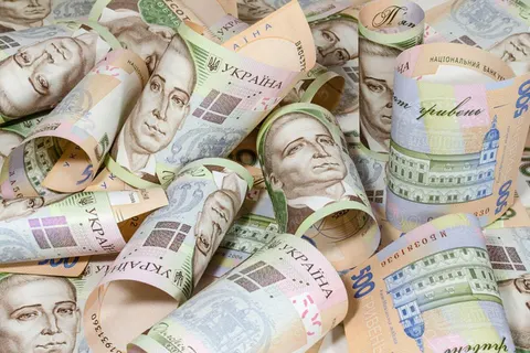 Доплати до пенсій у вересні: хто з матерів отримає понад 900 грн