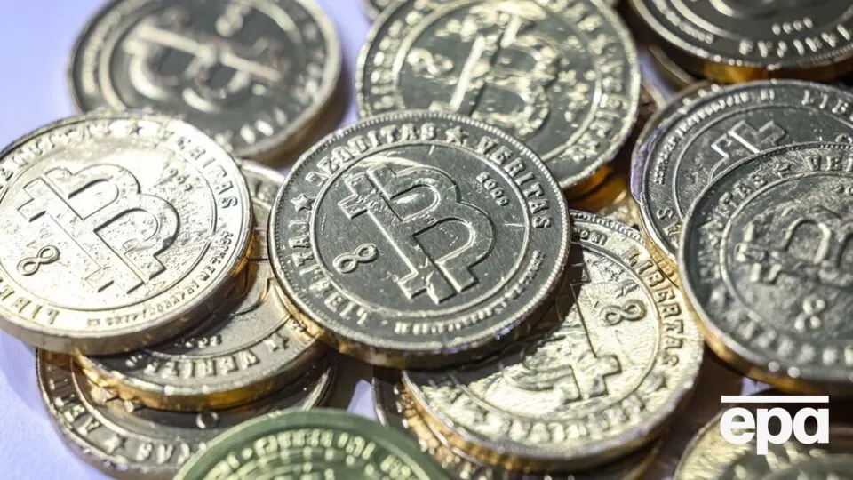 Біткоїн зріс на 6% за день — найкращий показник за пів року