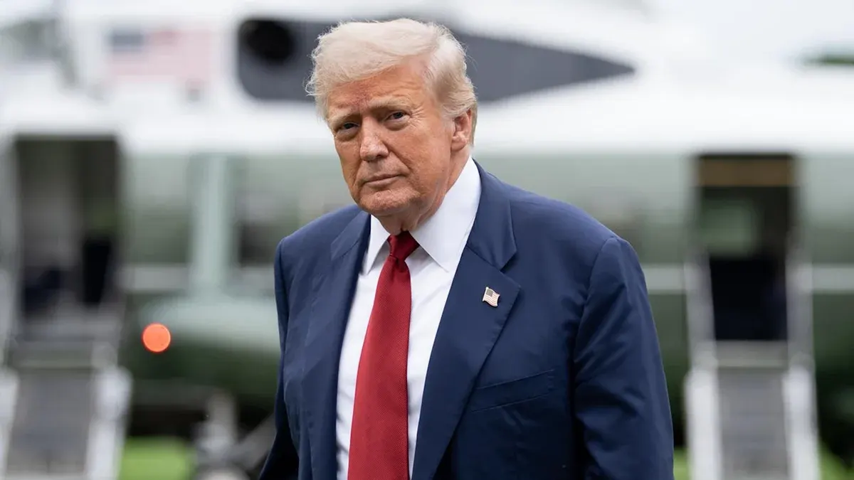 Трамп відмовився гальмувати ШІ: «Хто переможе в гонці, той переможе»