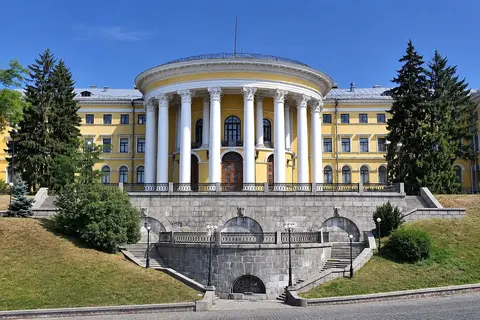 Суд повернув державі Жовтневий палац у Києві