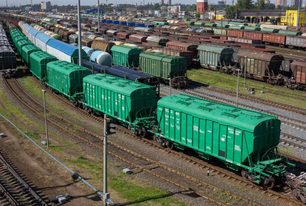 Рекордний дефіцит торгівлі: як Україна може врятувати експорт