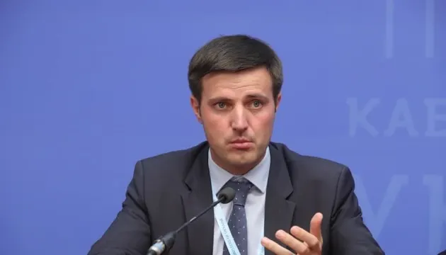 Експорт соняшникової олії не зупинився: як везуть попри блокаду портів