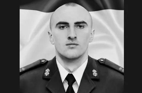 На Львівщині попрощалися з 22-річним лейтенантом Максимом Яциком